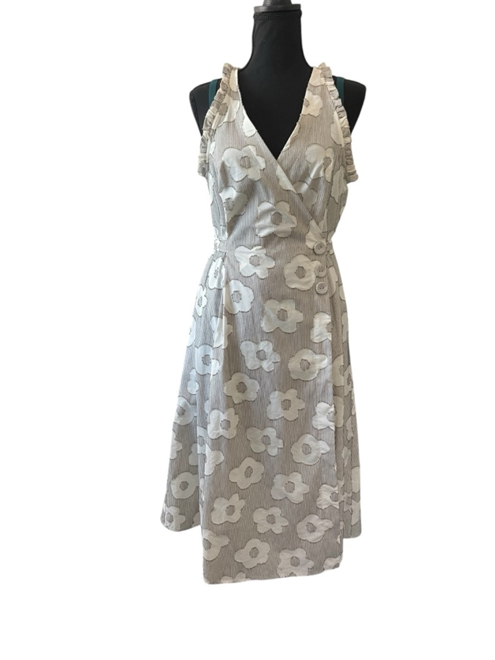 Eva Franco Floral Wrap Dress Size 8 Beige Appliqué Midi Anthropologie Style